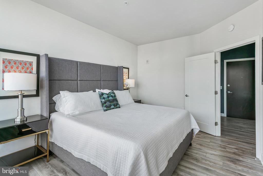 460 New York Ave NW, #1003