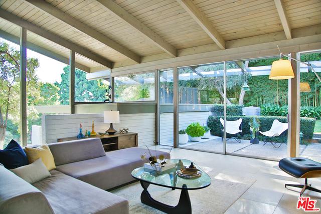 3363 Barbydell Drive