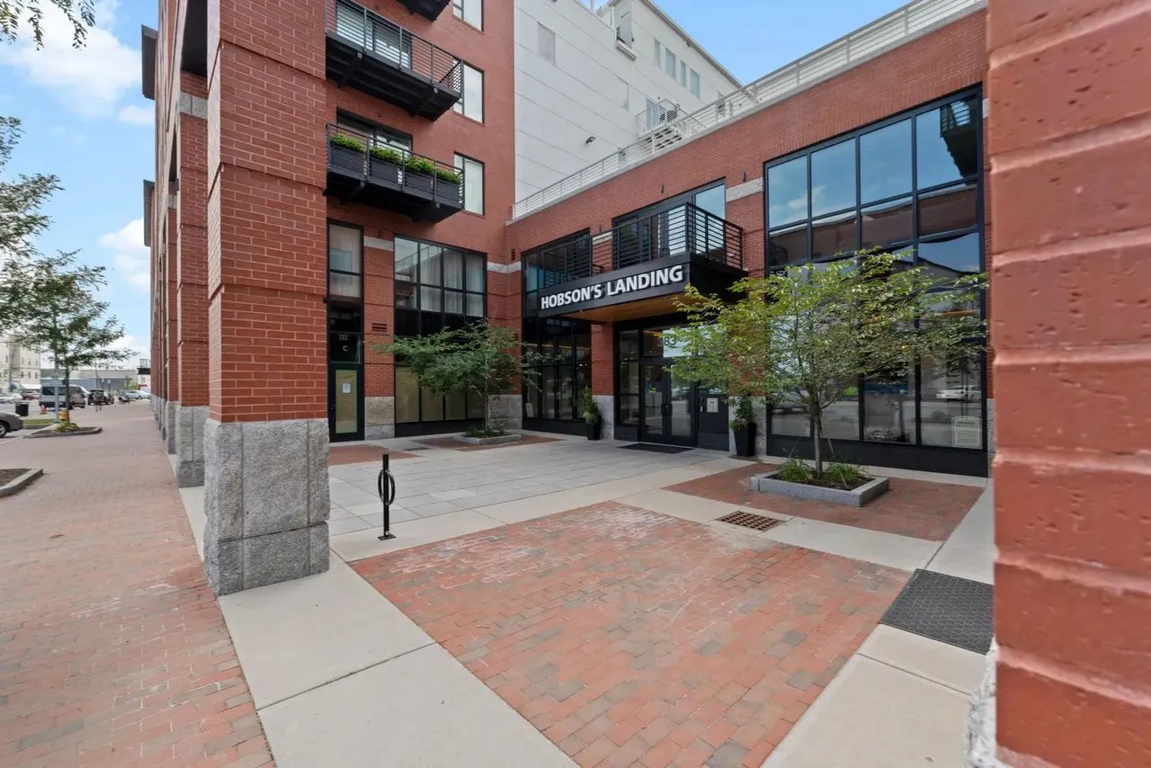 New Listing! 387 Commercial Street, 209, Portland, ME 04101 – $850,000