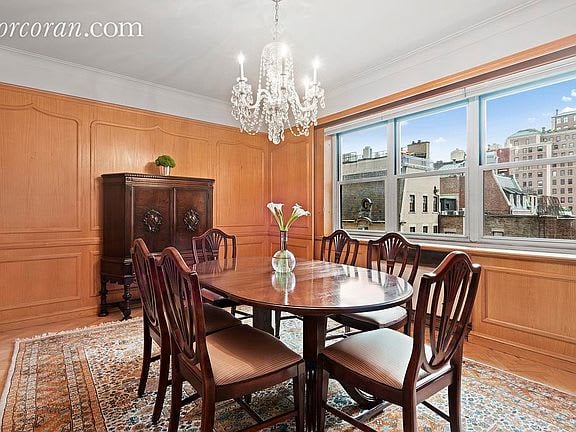 710 PARK AVE Unit: 8A