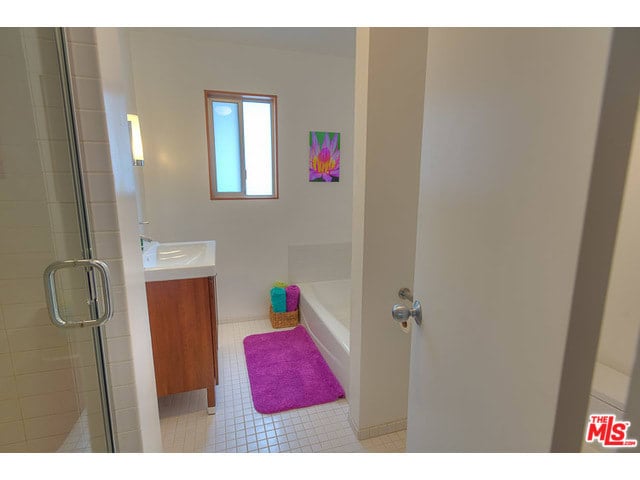 1452 Brixton Rd
