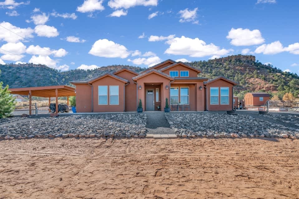 1737 NORTH APPLE VALLEY DRIVE 