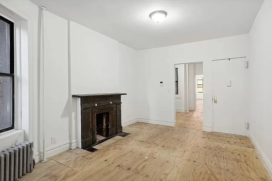 346 W 48th St #4W