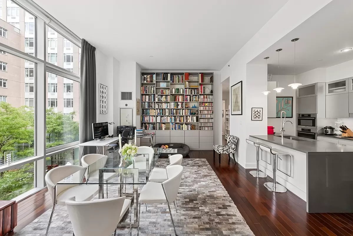243 West 60th St. Unit: 3-F