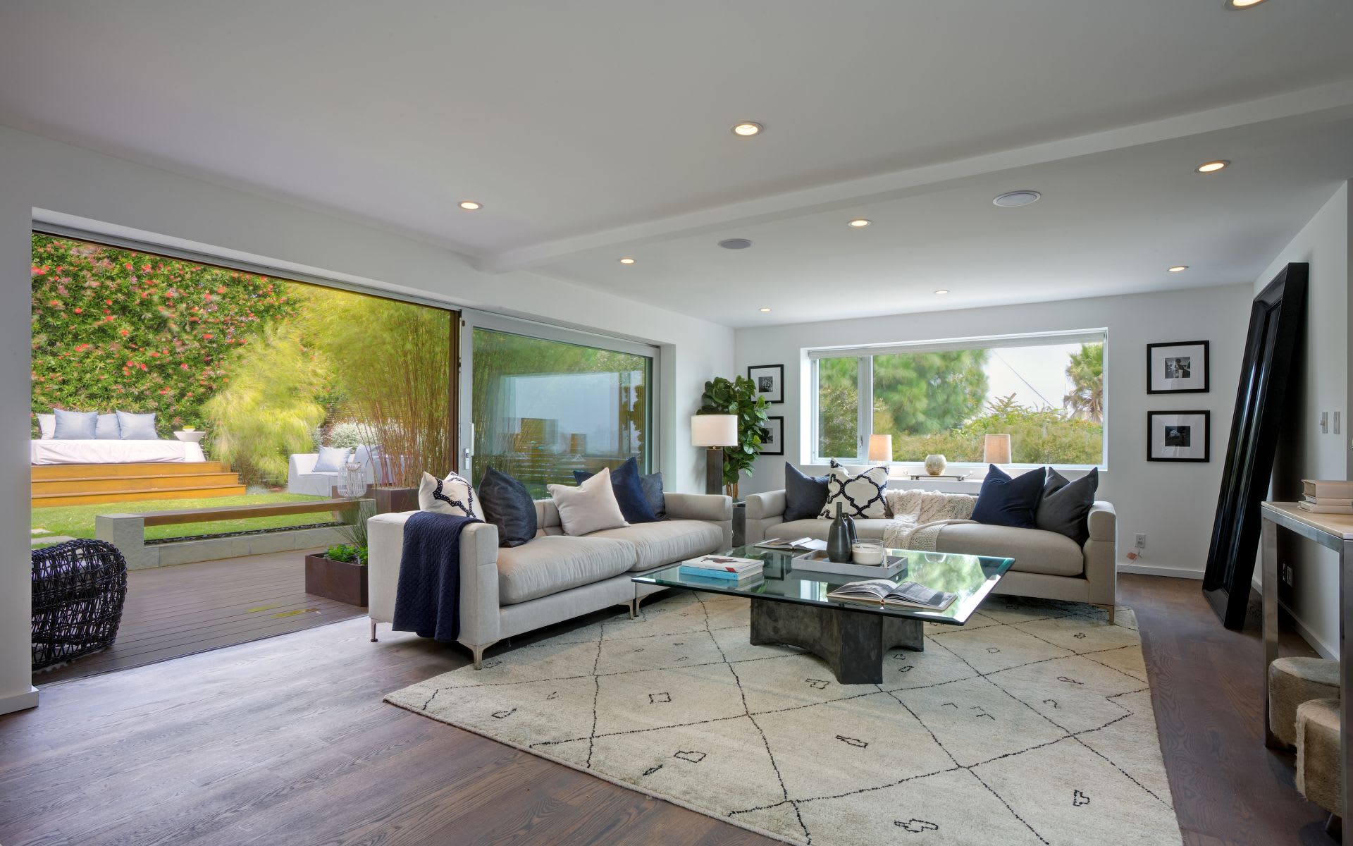 2 Kronquist Ct
