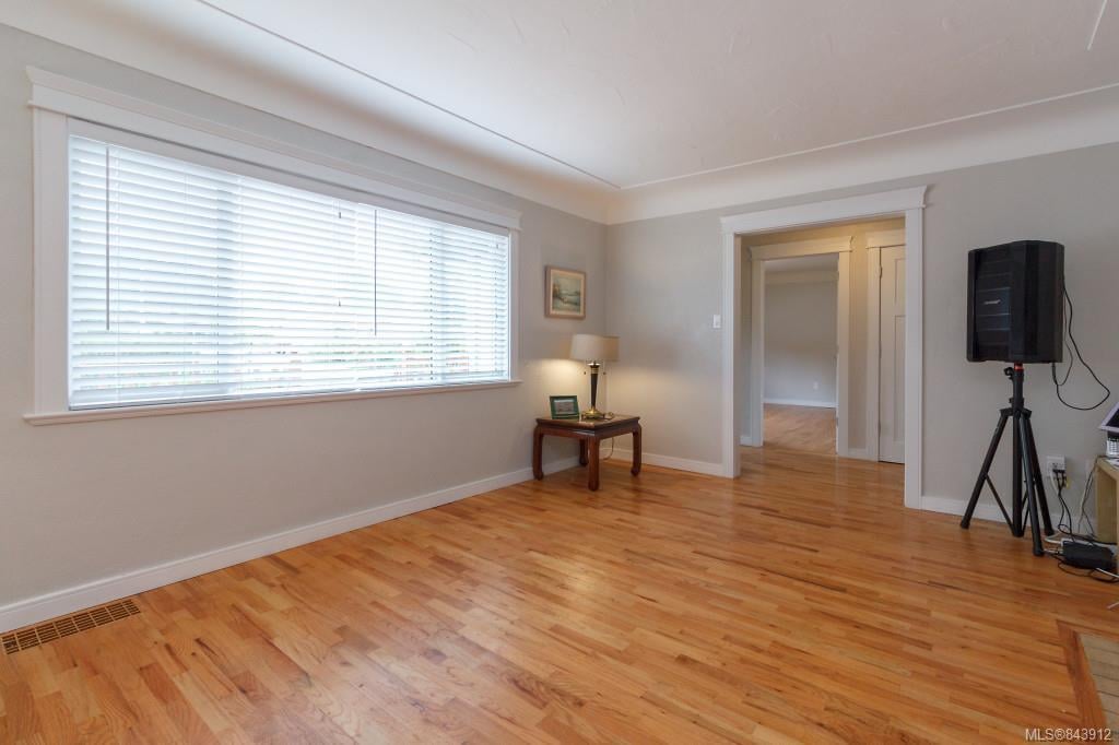 3236 Frechette St, Saanich