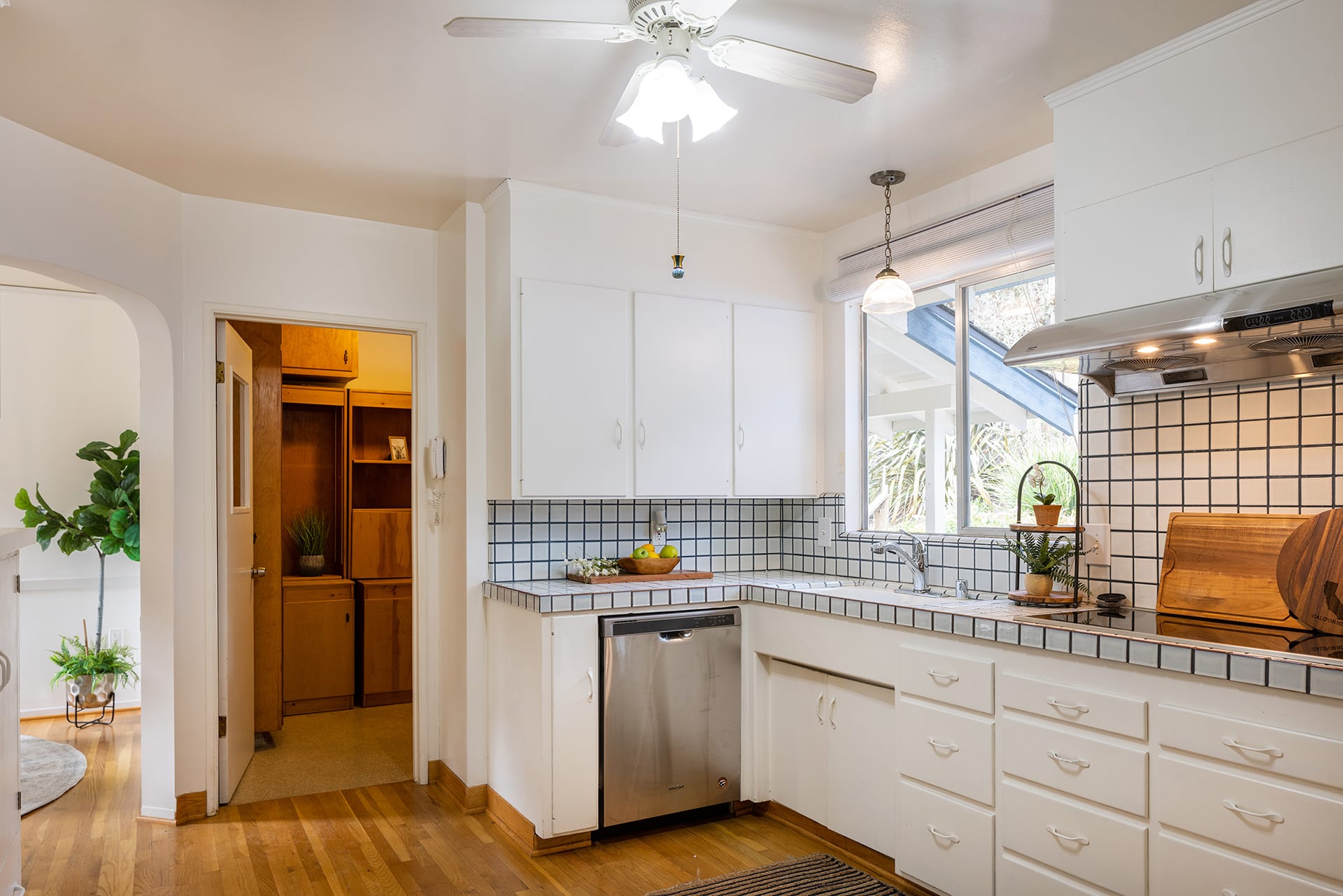Carmel Pearl - 25315 Flanders Drive 
