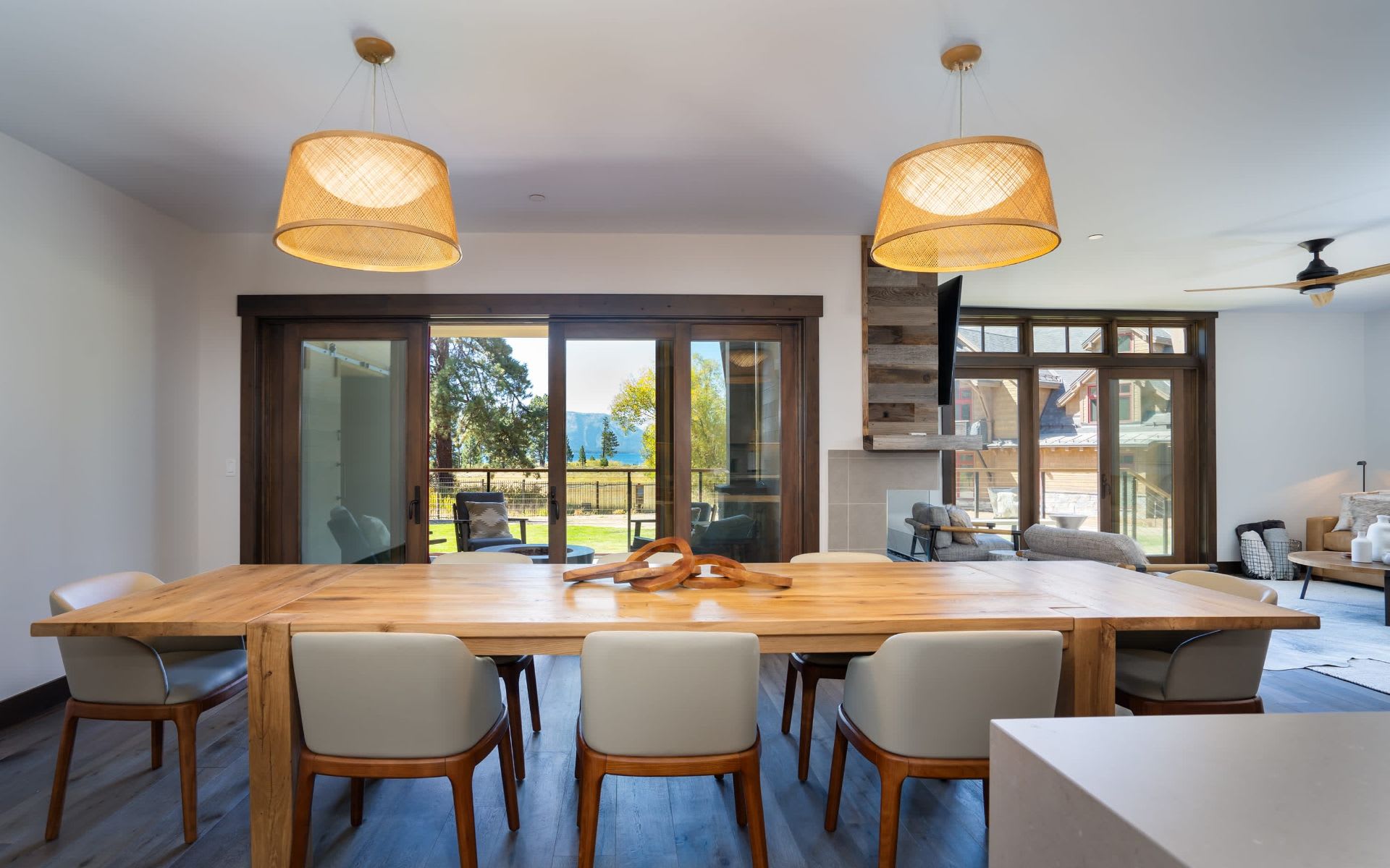 Tahoe Beach Club - Luxury Rental on Lake Tahoe