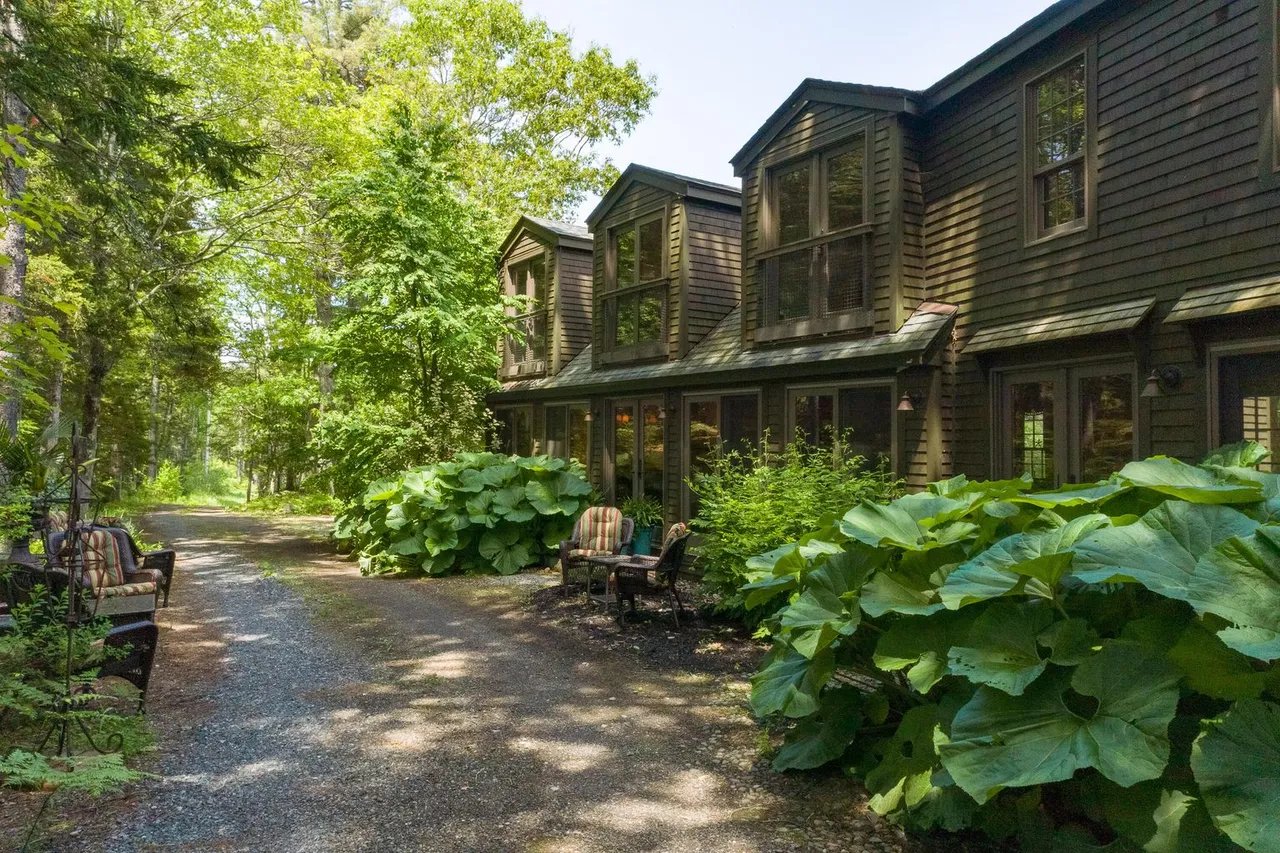 New Listing! 71 Cape Newagen Road, Southport, Maine – $689,000
