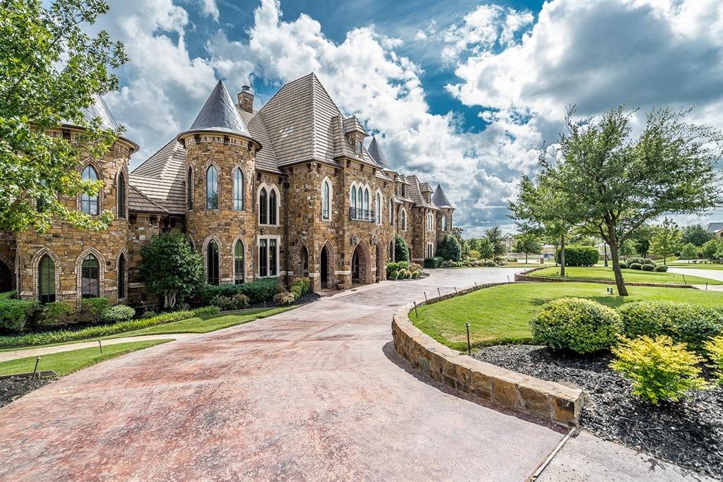 9553 Bella Terra Dr
