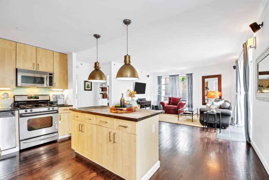 736 W 187th, #PH1