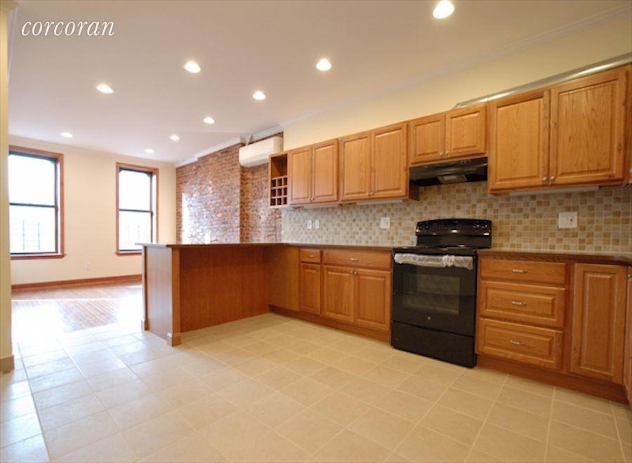125 Ralph Ave Unit: 3