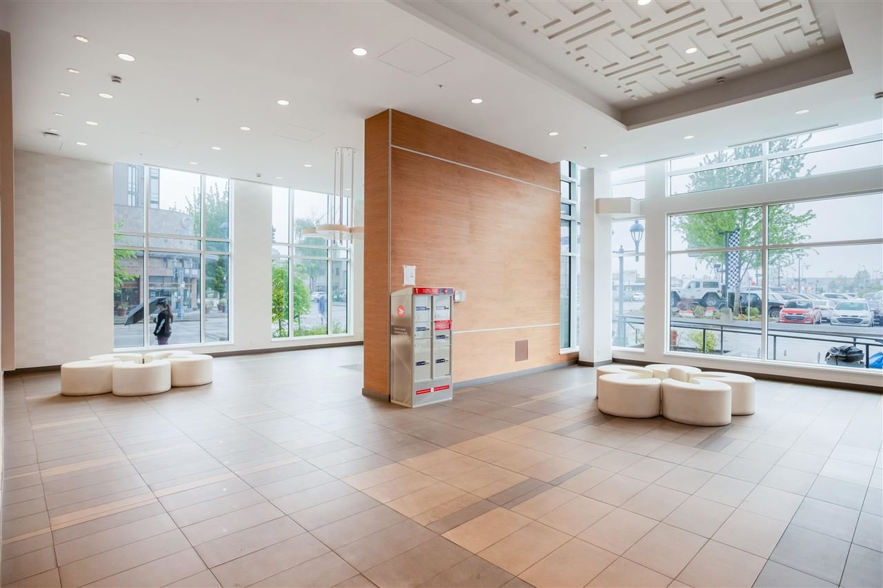 711-7788 Ackroyd Rd
