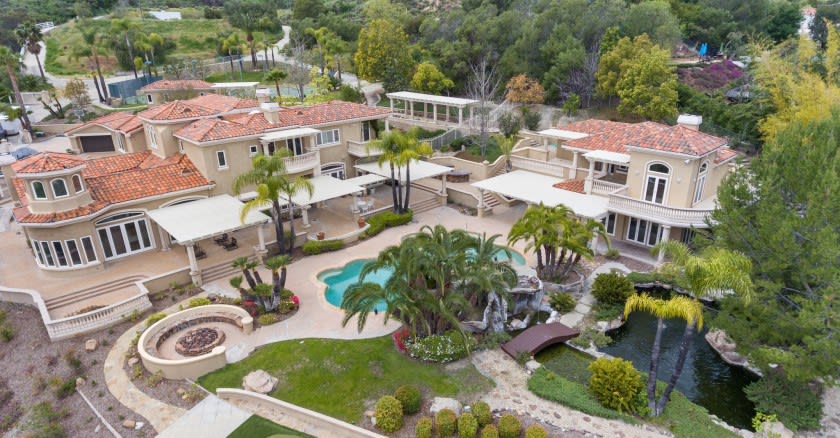 Tennis pro Michael Chang serves up Coto de Caza mansion for $8 million