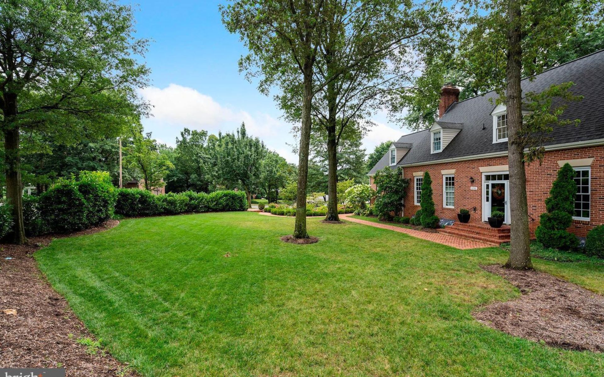3750 Seminary Rd