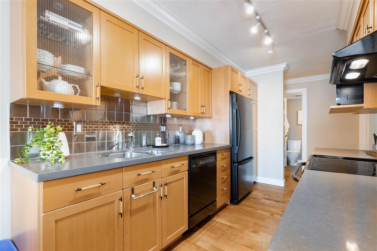 210-2255 W 8th Ave