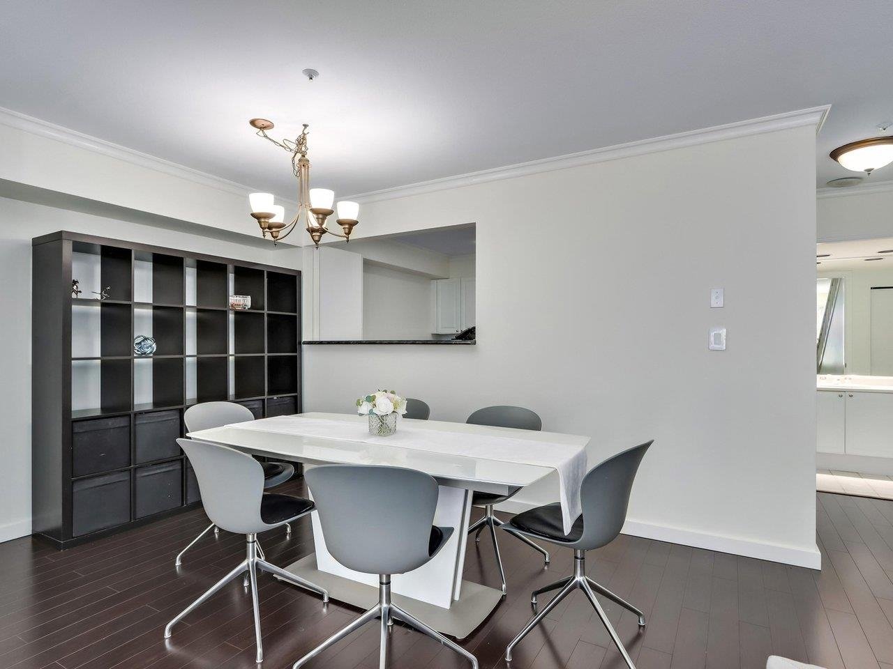 26-788 W 15th Ave