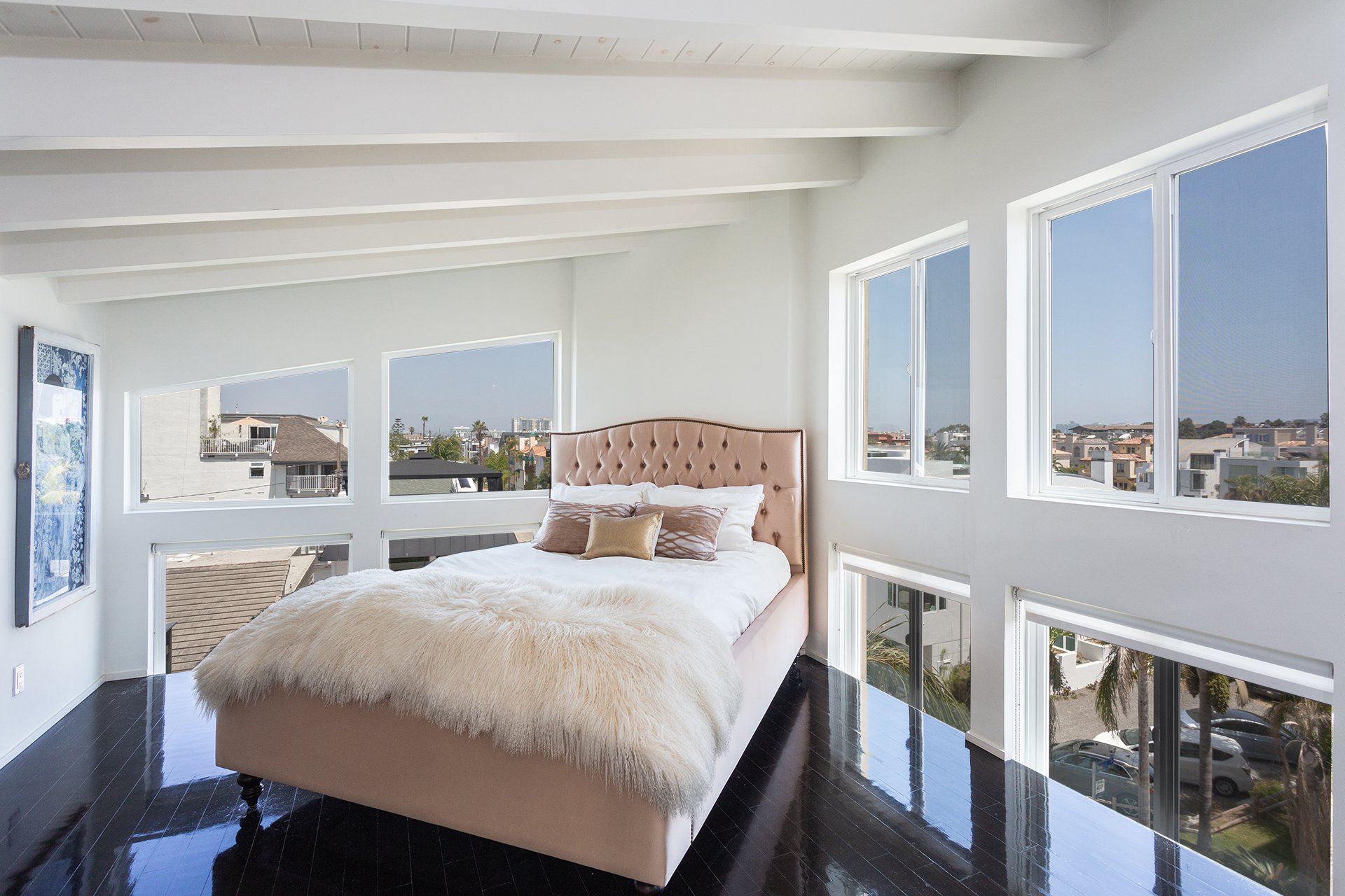 24 Yawl St, #3, Marina Peninsula