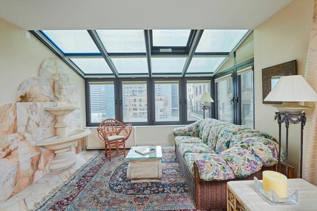 117 East 57th Street Unit: 23B