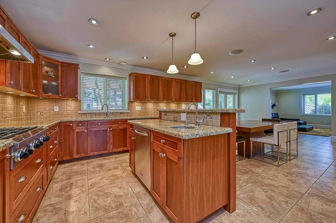 3436 Anne Macdonald Wy