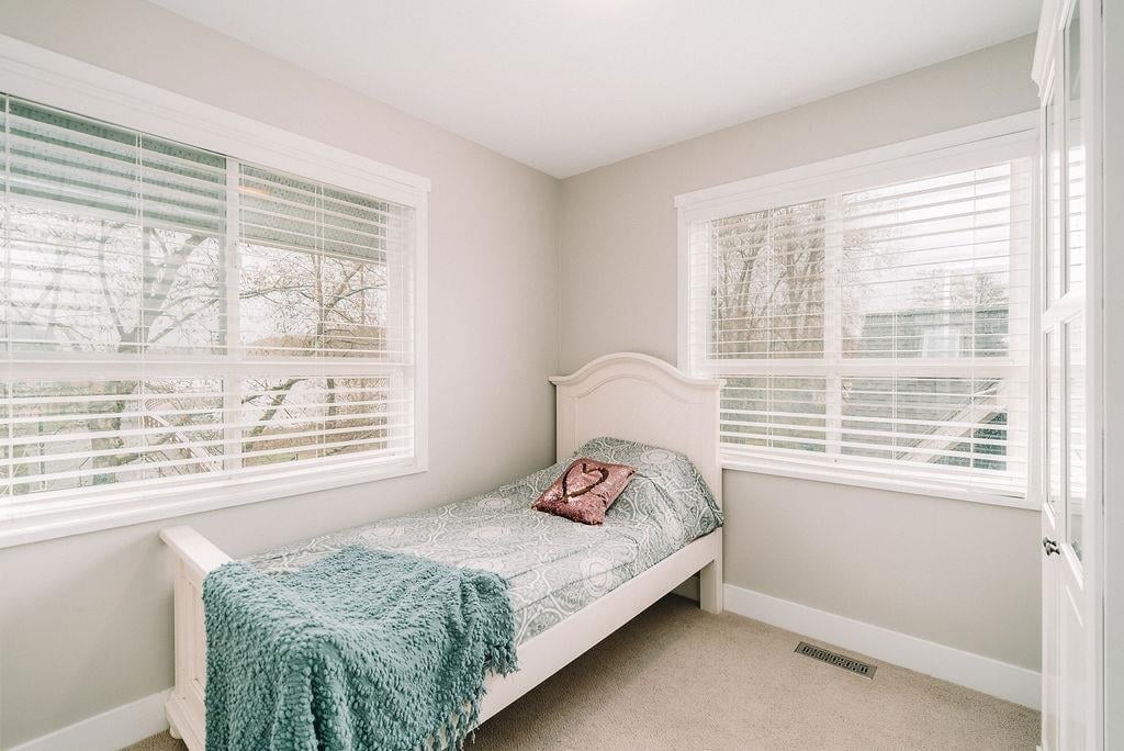 187 Star Cres