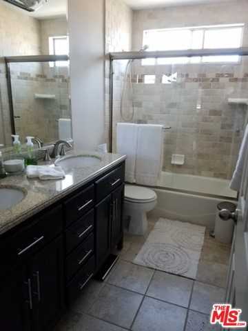 1130 9TH Street Unit 9