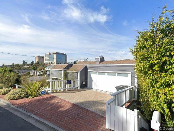 325 La Jolla Dr