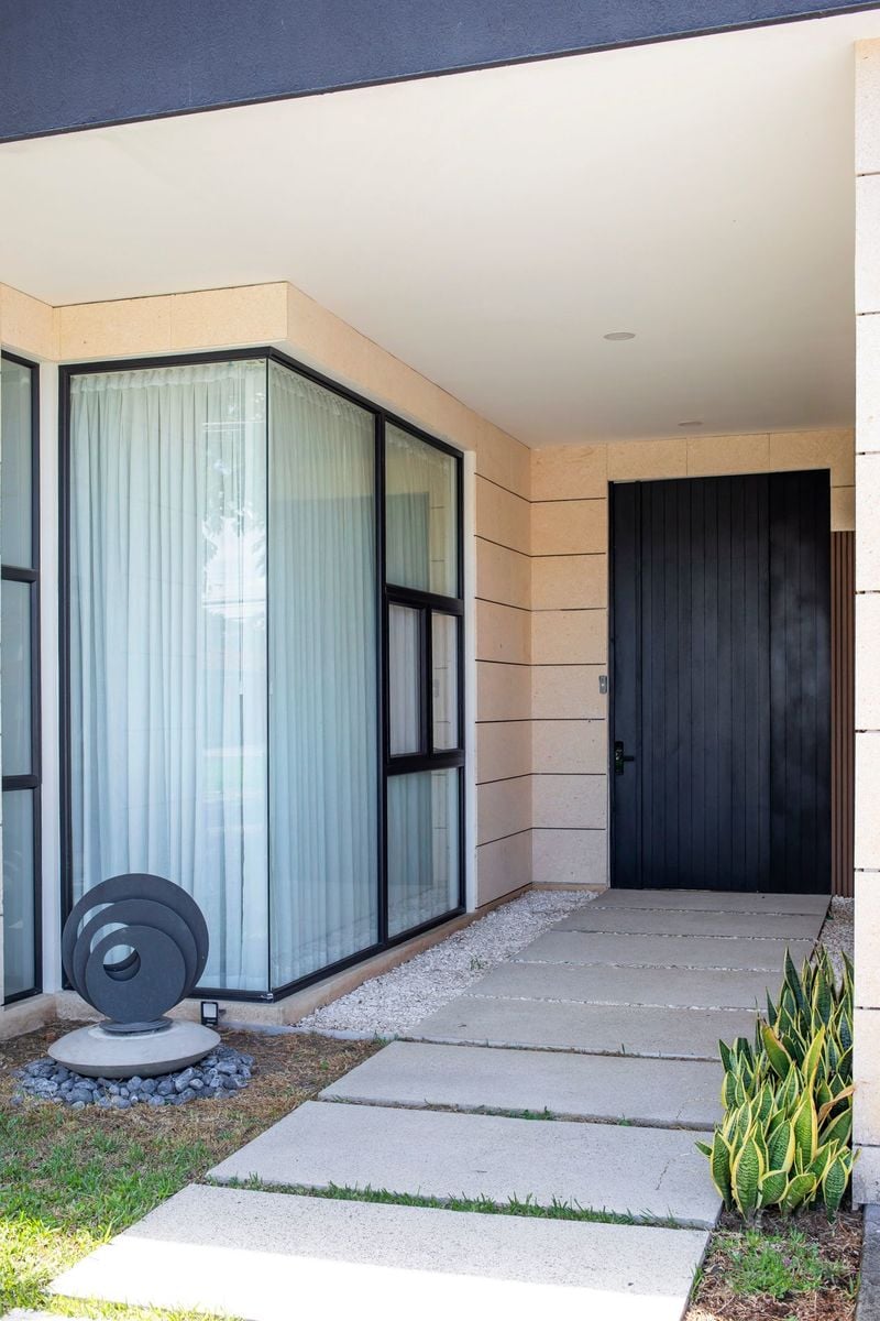 Golf Front Modern Home, Santa Ana, San Jose