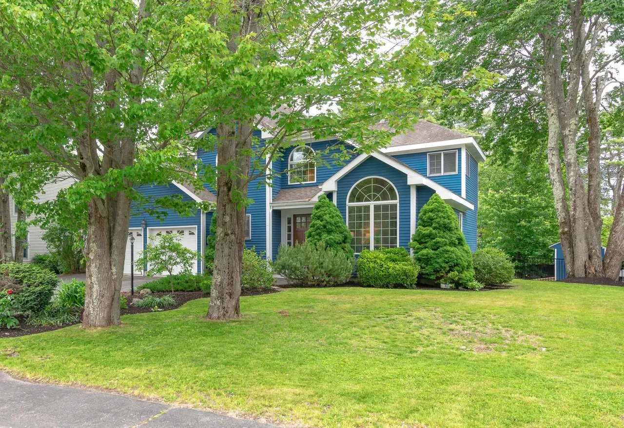 New Listing! 11 Kingsmark Lane, Portland, Maine – $925,000
