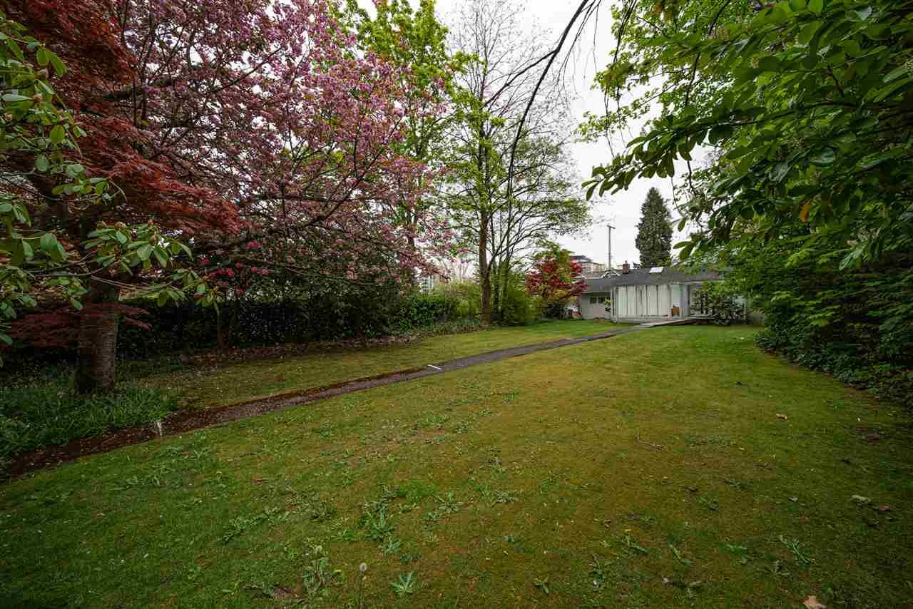 2238 W 36th Ave