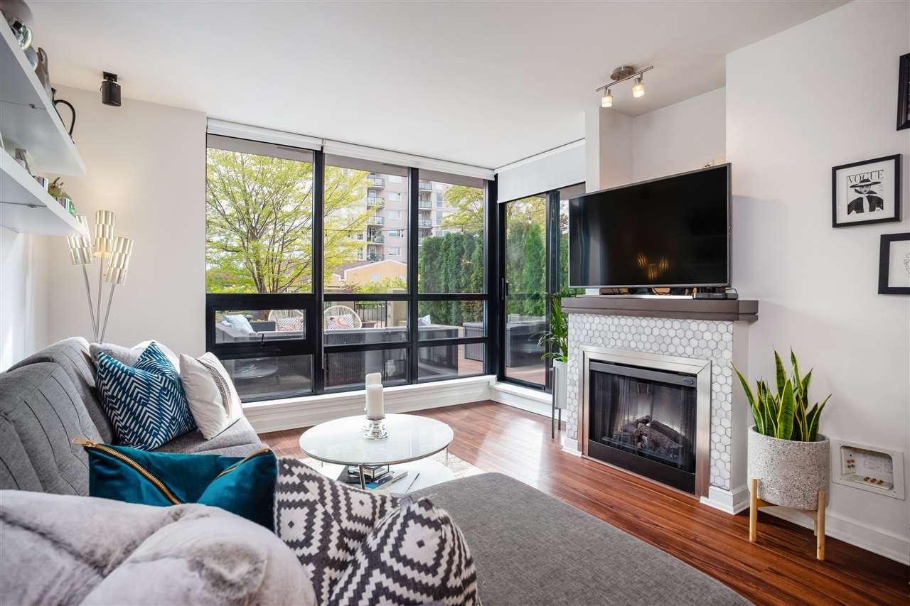 402-1 Renaissance Square
