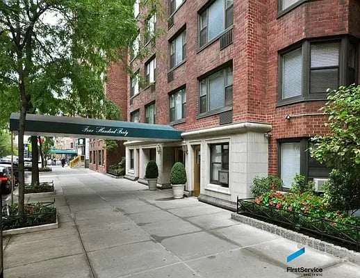 440 E 79th Street Unit: 6C