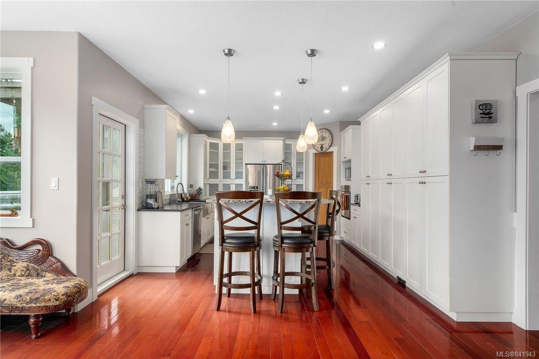 2346 Rozon Rd, Mill Bay