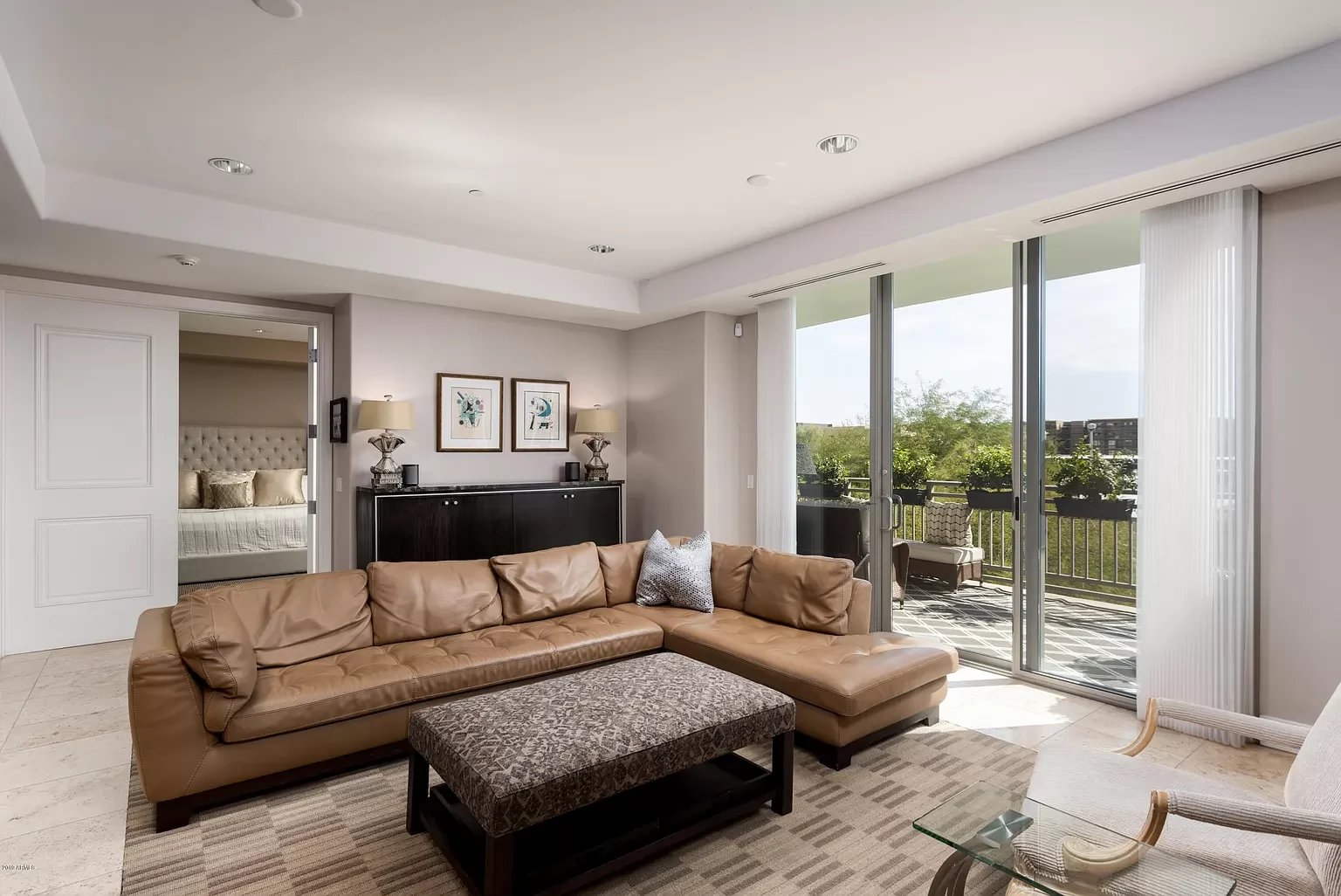 2211 E Camelback Rd, #206