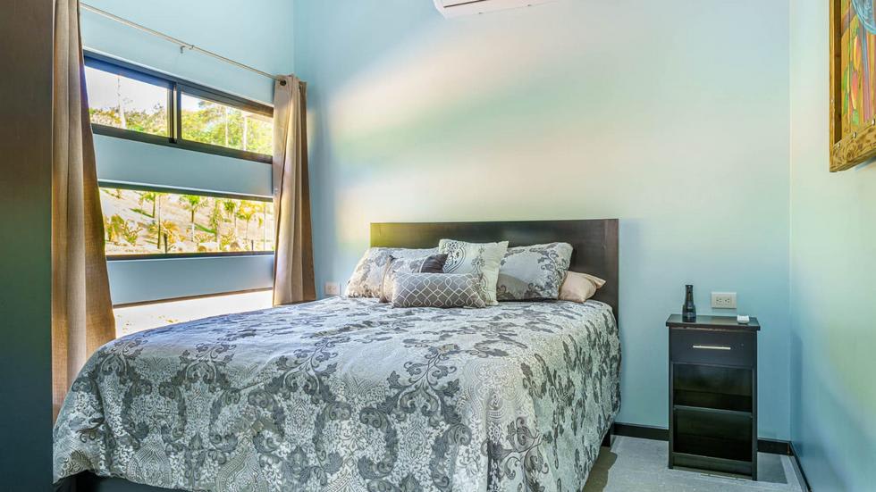 CUSTOM BUILT LUXURY RETREAT WITH GUEST VILLAS IN OJOCHAL