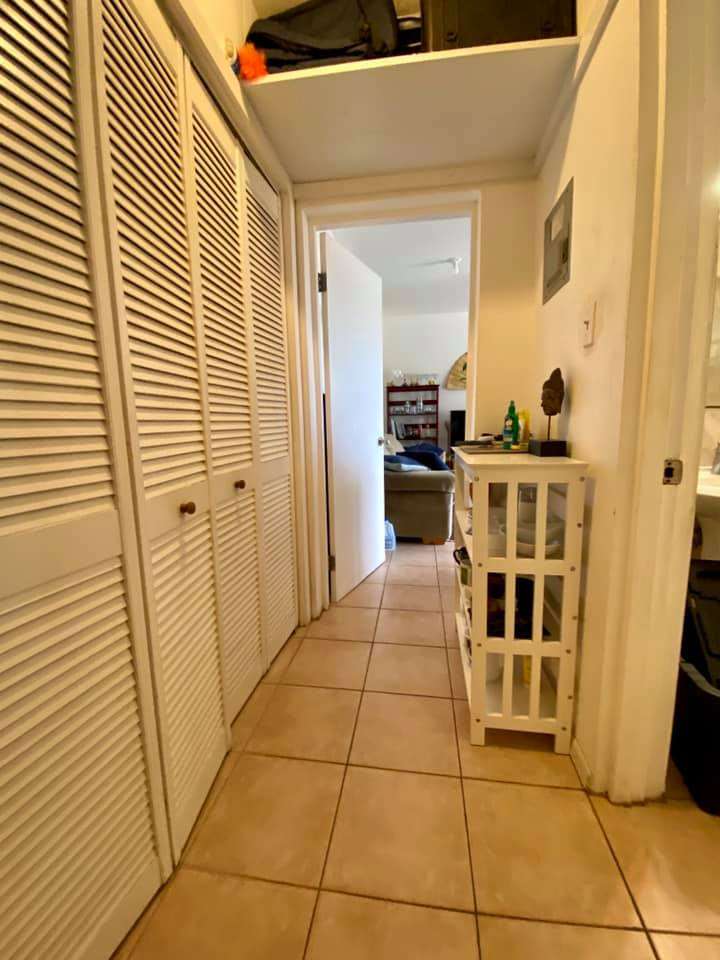 674 1 Bedroom in Lambert
