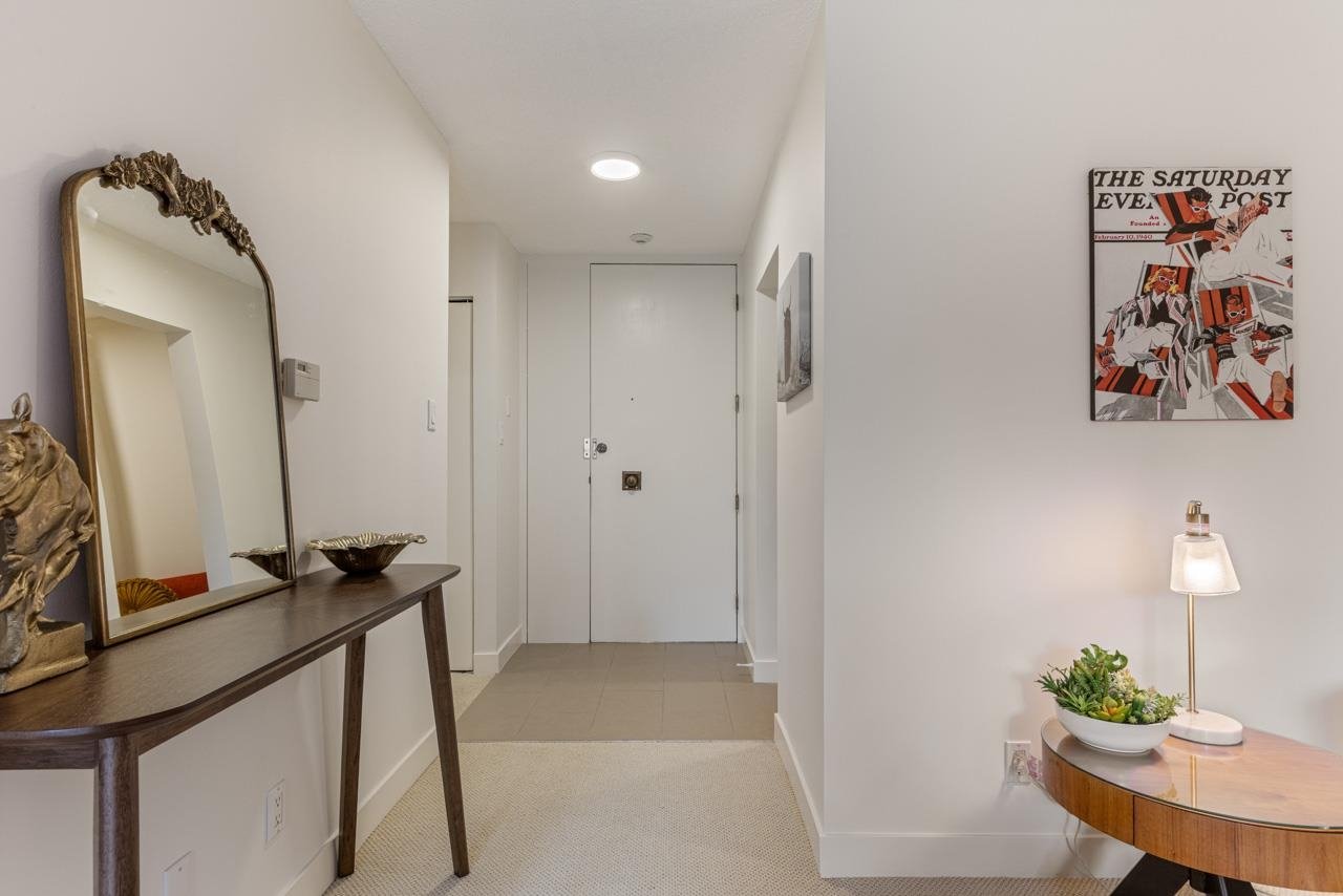 302-1777 W 13th Avenue, Vancouver
