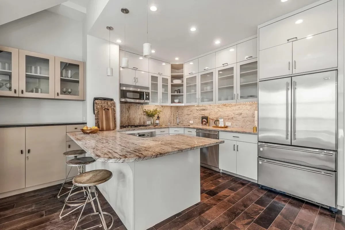 21 East 22nd Street, Unit 8I/91
