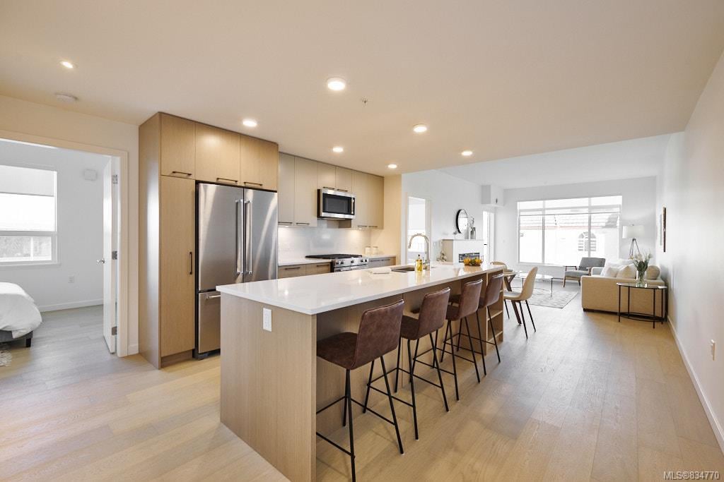 301-9775 Fourth St, Sidney