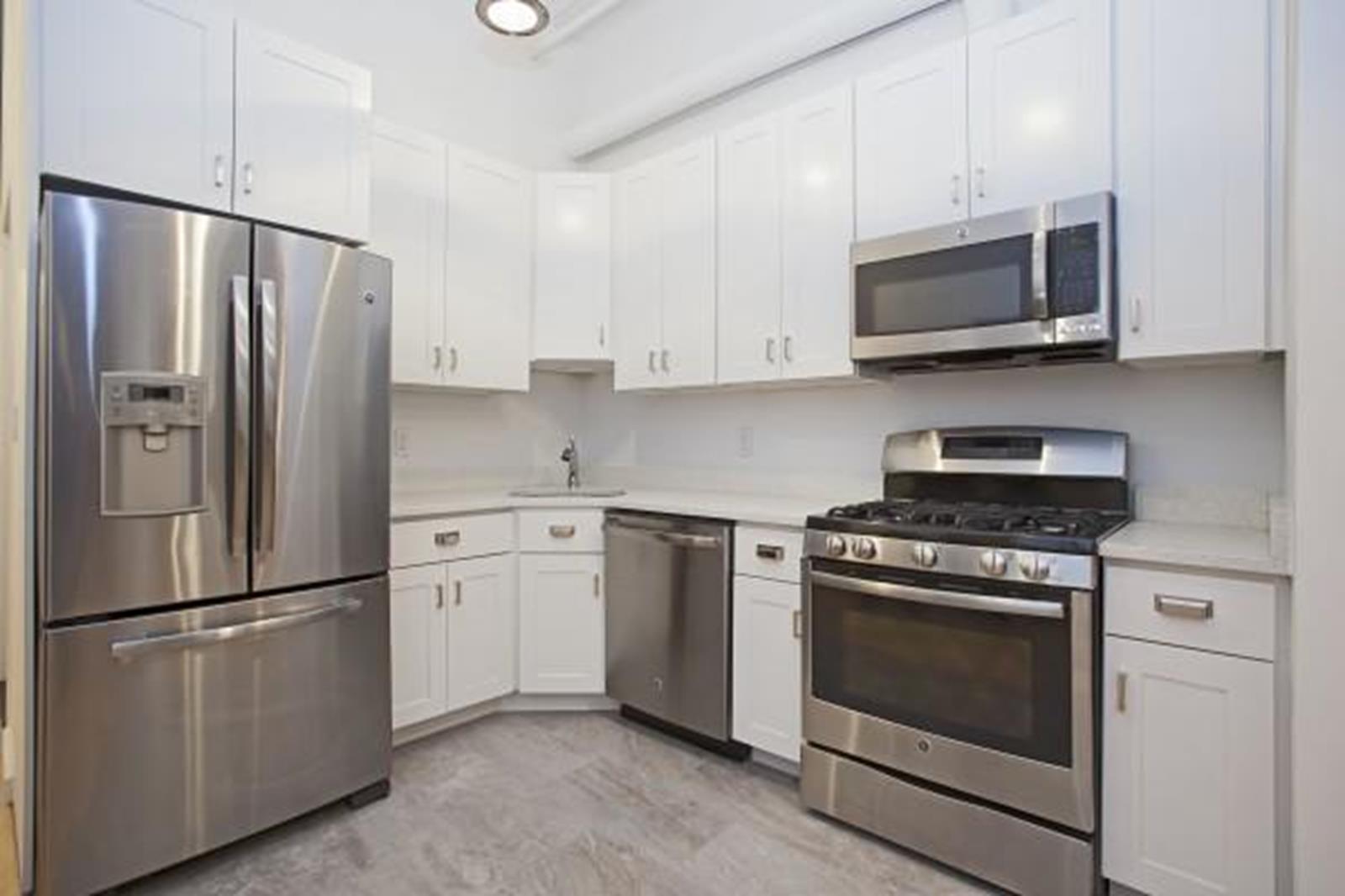 47 Ann Street, Apt 2-R