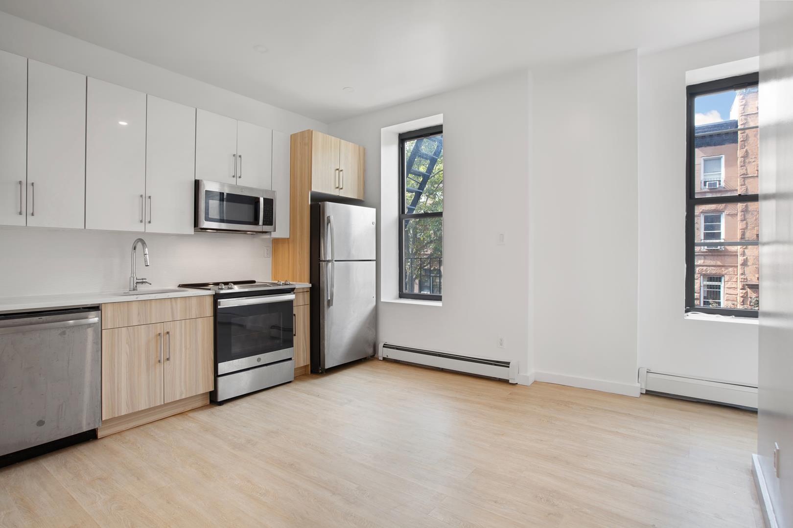654 Putnam Avenue, Apt 2-F