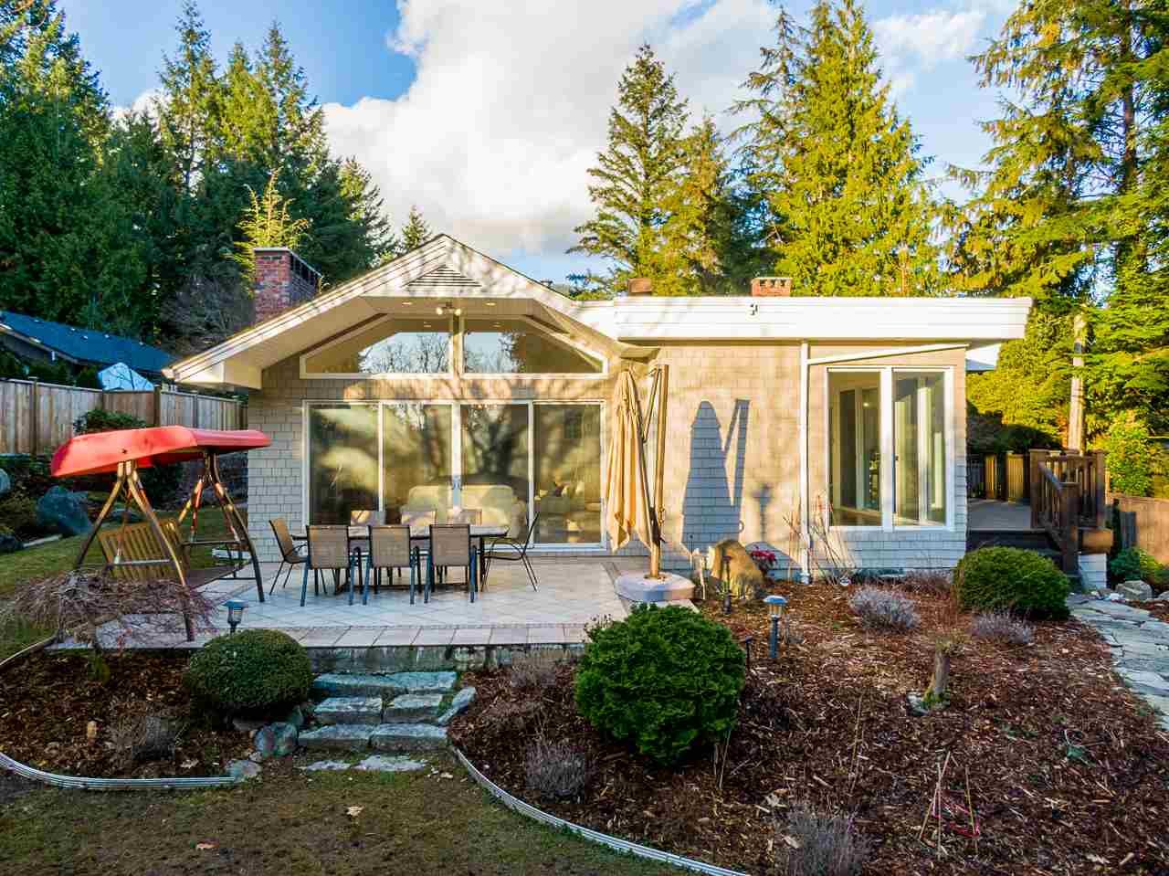 305 Stevens Dr