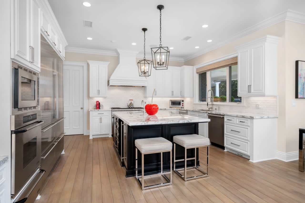 2750 Queens Garden Ct
