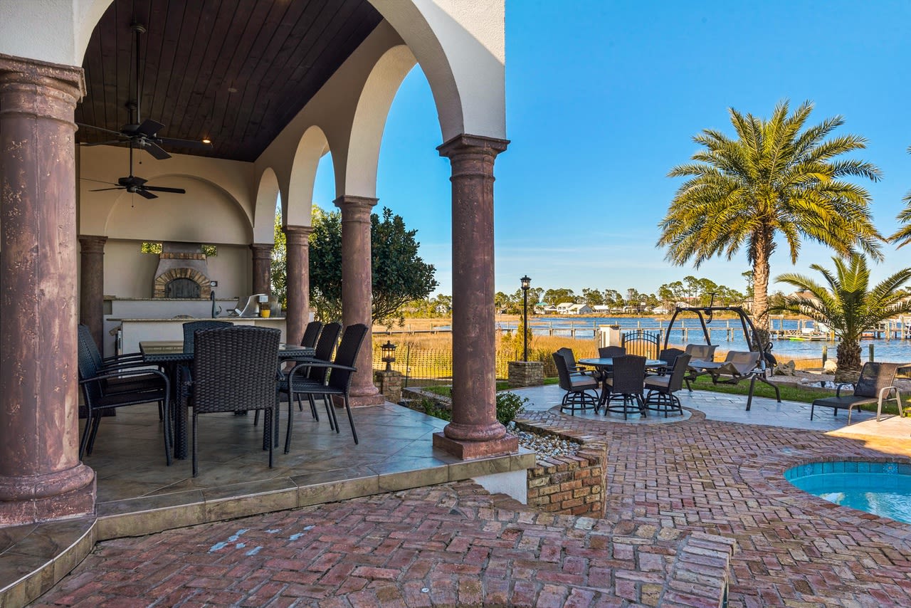 5236 Finisterre Drive