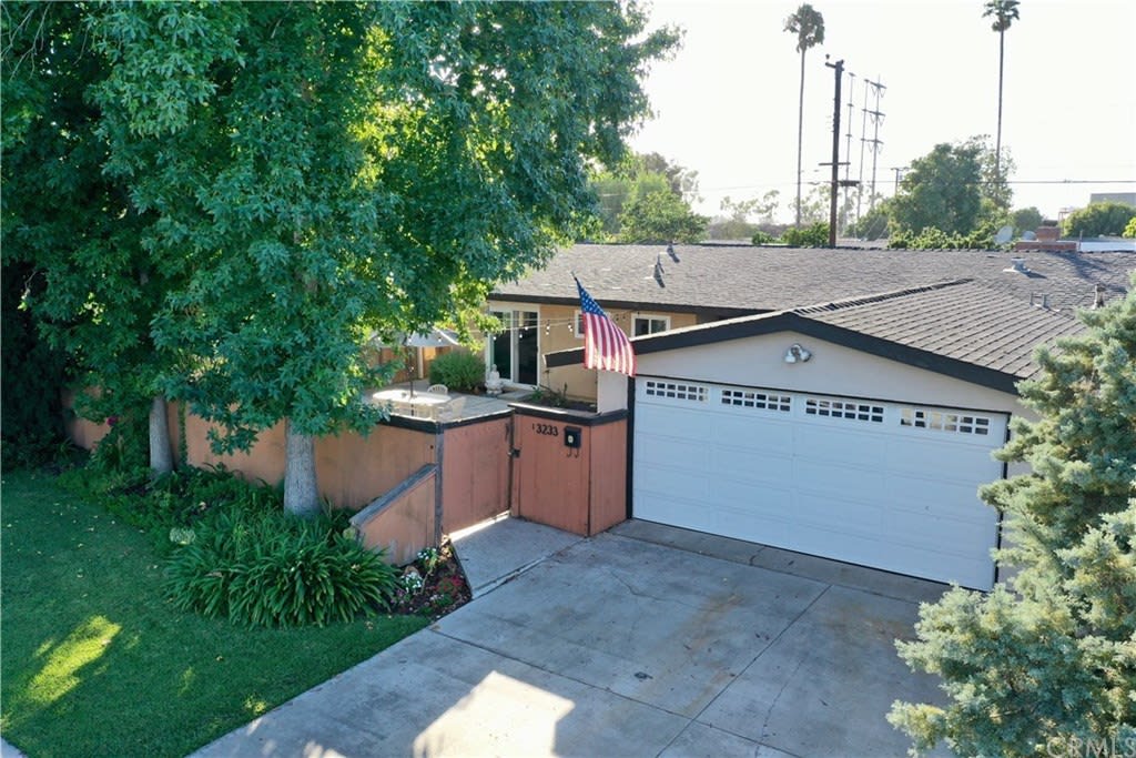 3233 New York Avenue