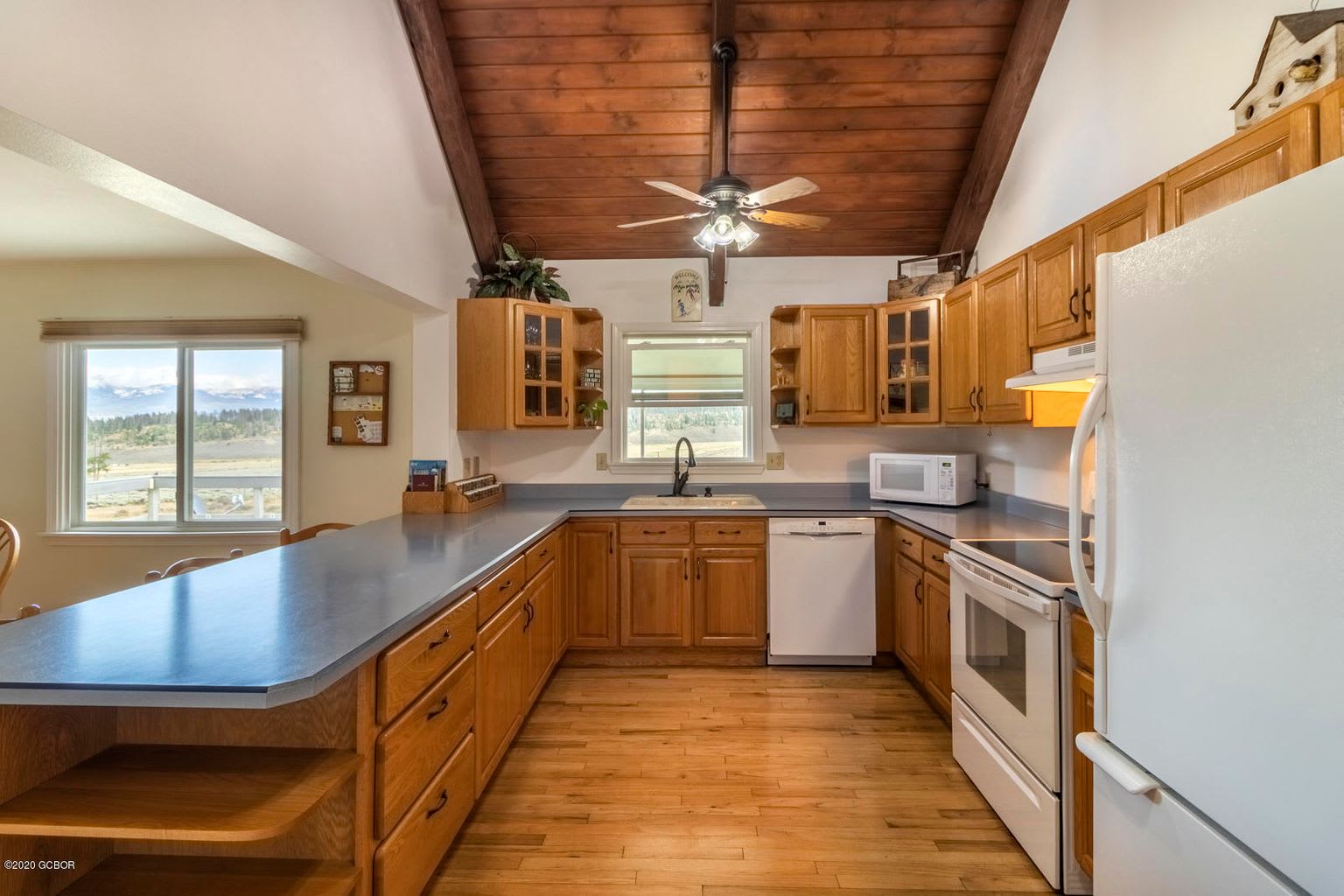 732 GCR 519 / Wildberry Ln 