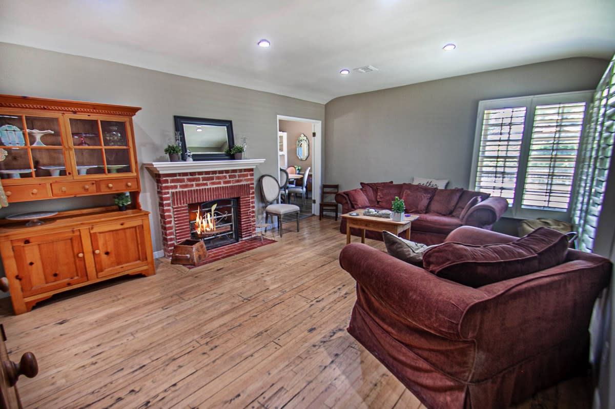 4559 Van Noord Ave Studio City, CA
