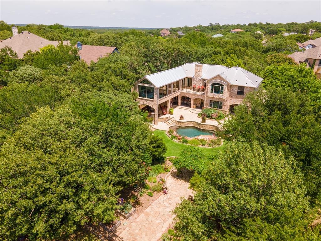 2907 Peninsula Dr