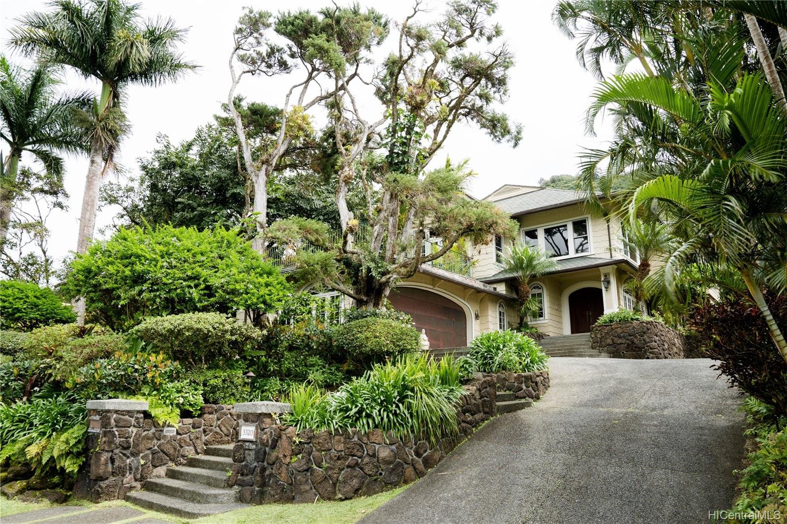 3320 Kahawalu Drive