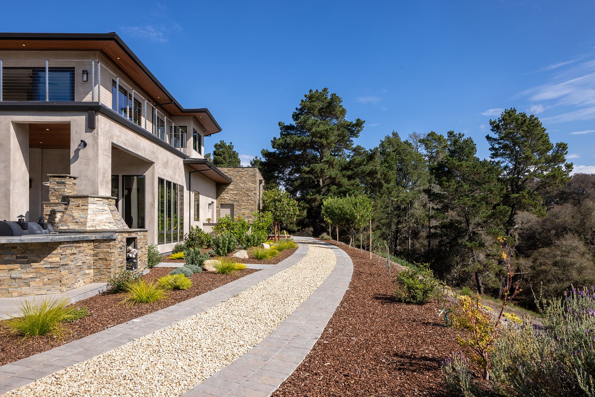Contemporary Turn-Key Estate in Tehama - 10 Alta Madera Ave